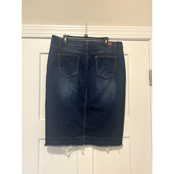 Dark Blue Wash Modest Denim Pencil Skirt Stretch Straight Size XL Frayed Hemline - Picture 5 of 8